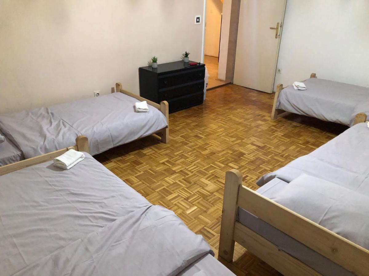 Old House Old Town Hostel Sarajevo Buitenkant foto